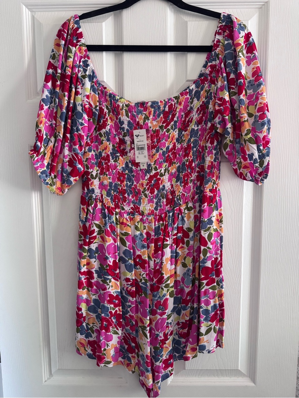 Roxy Barefoot Babe Floral Romper NWT Size Large